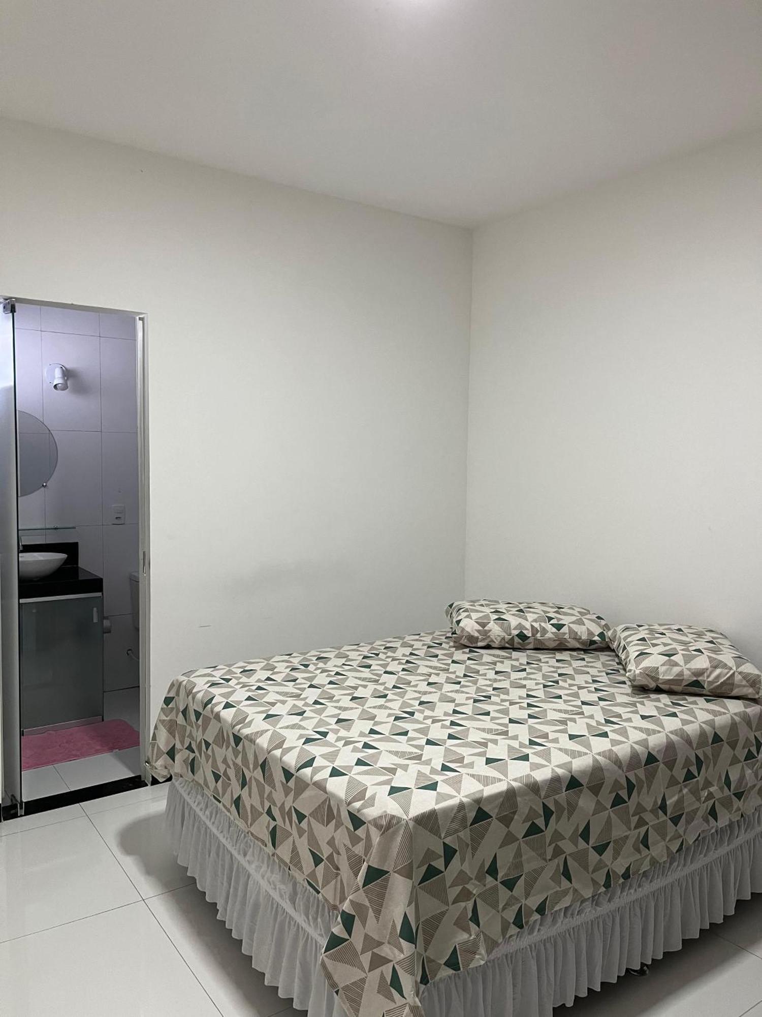 Apartamento 3 Suites 200mt Axe Moi Ate 08 Pessoas *